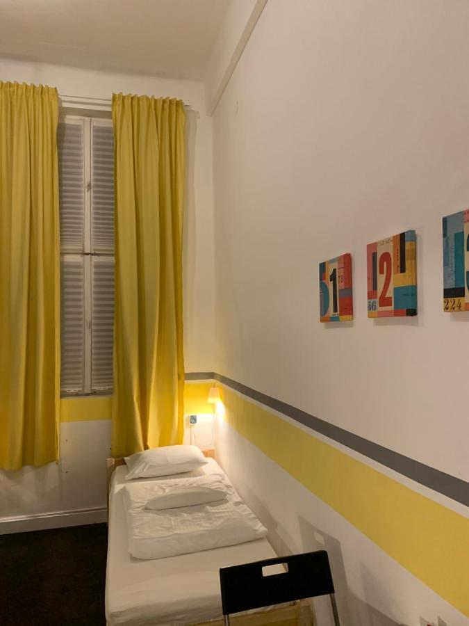 Viki Apartment Краков Экстерьер фото