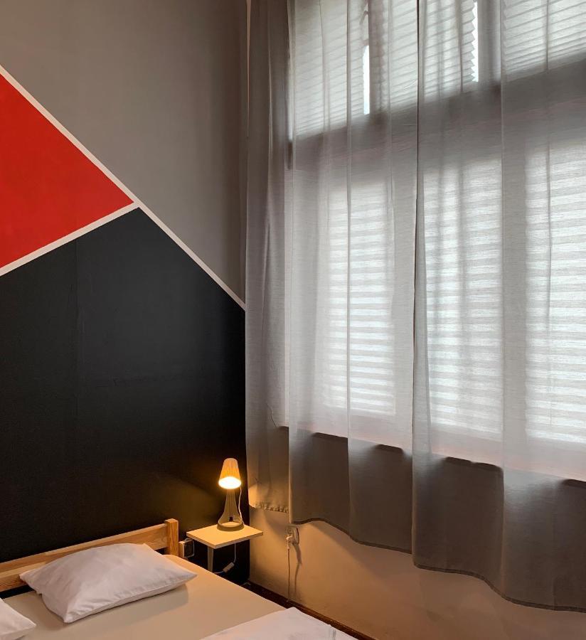 Viki Apartment Краков Экстерьер фото