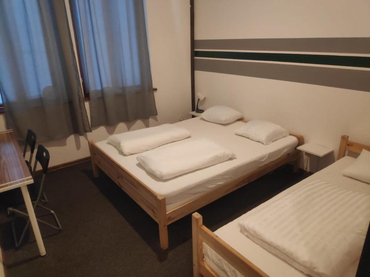 Viki Apartment Краков Экстерьер фото